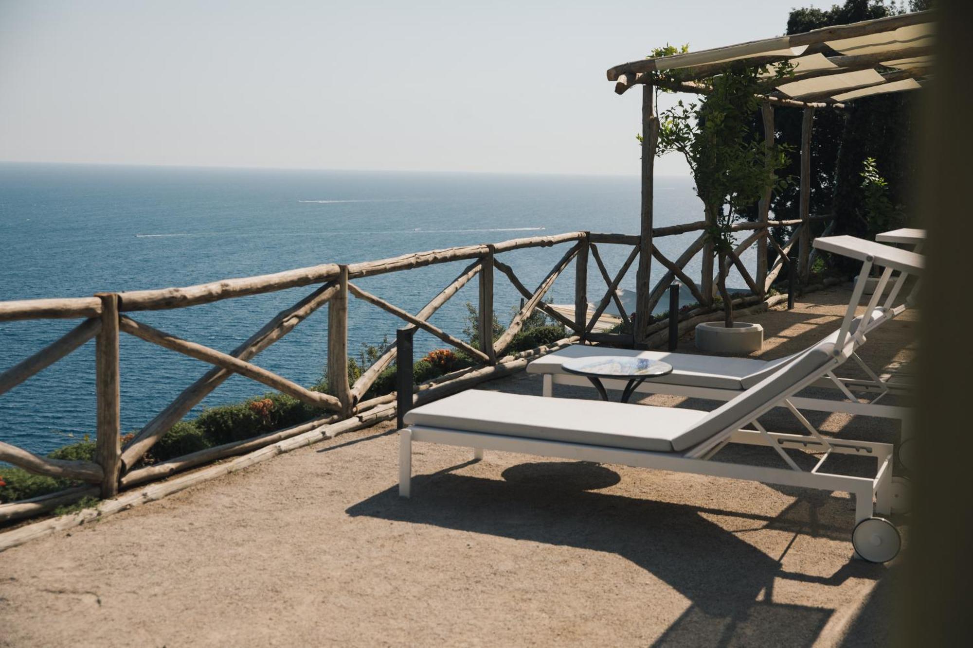 Hotel Villa Pandora Maiori Exterior photo